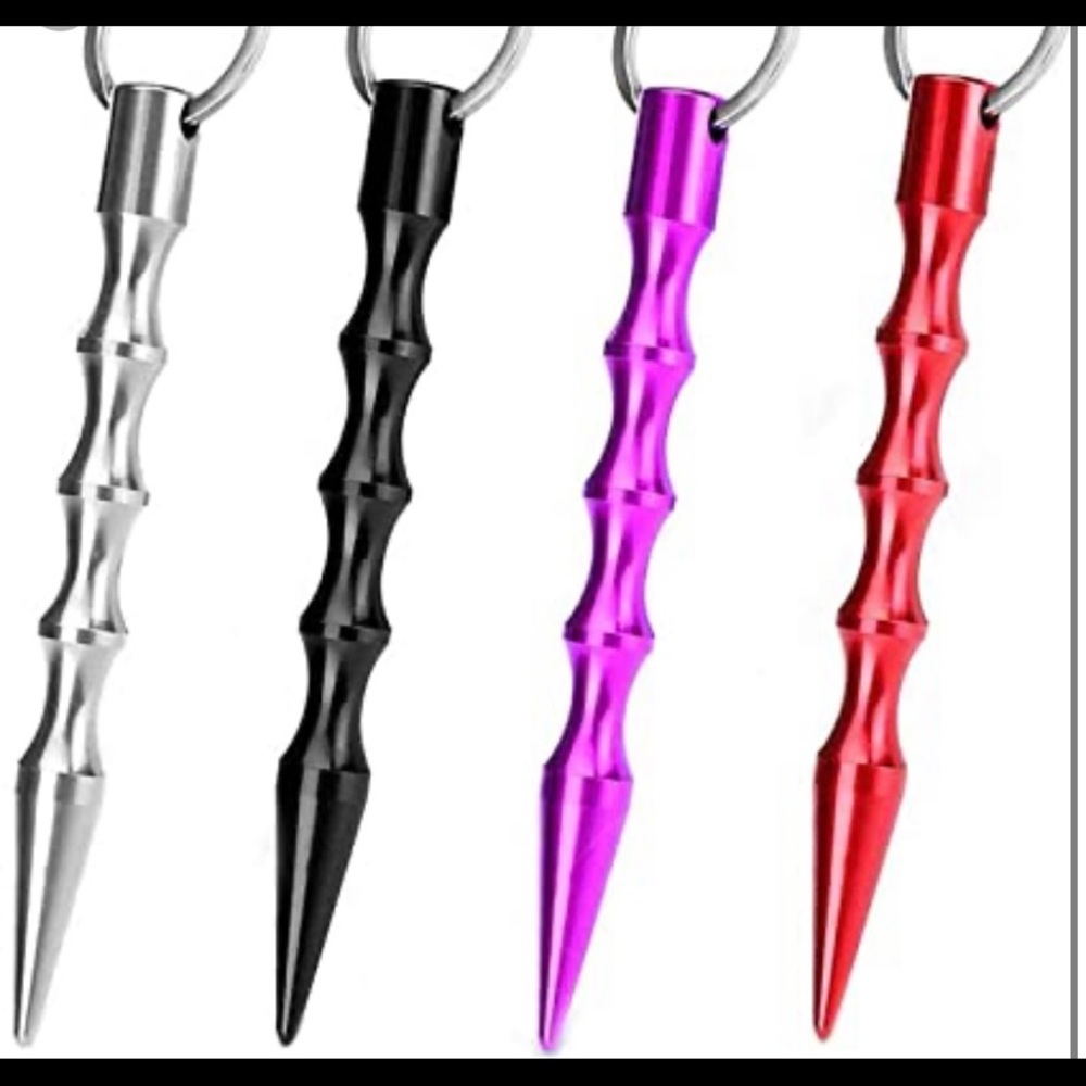 Self Defense Keychain - Picture 3 of 3
